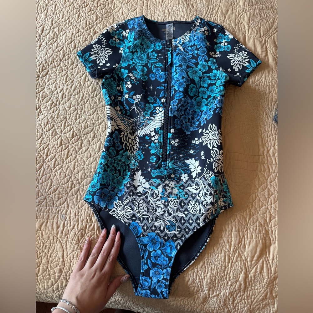 Johnny Was Blue and Black Rashguard Swimwear